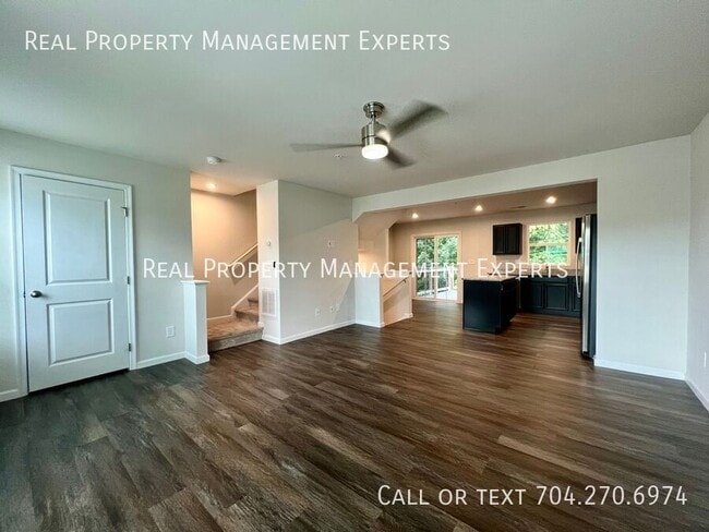 Building Photo - 5028 Winding Jordan Ln