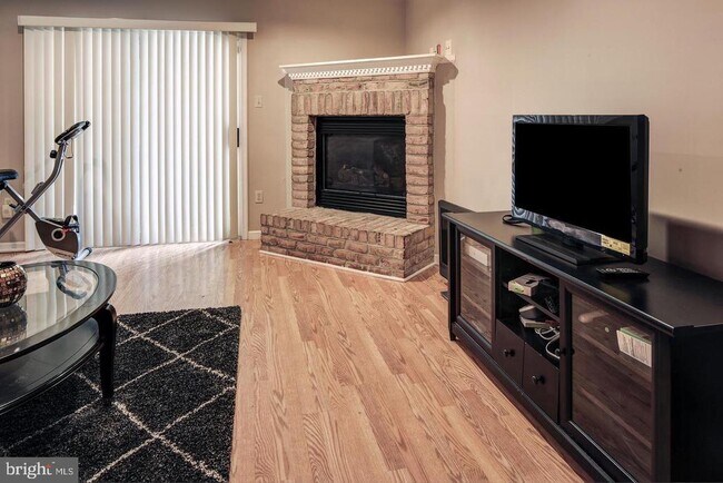 Building Photo - 6351 Wind Rider Way