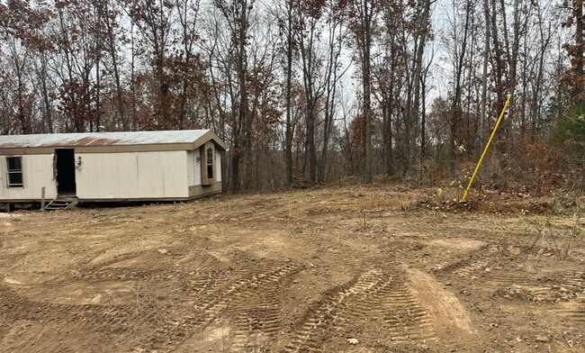 Building Photo - 4.63-Acres! - $390 Month / $700 Down