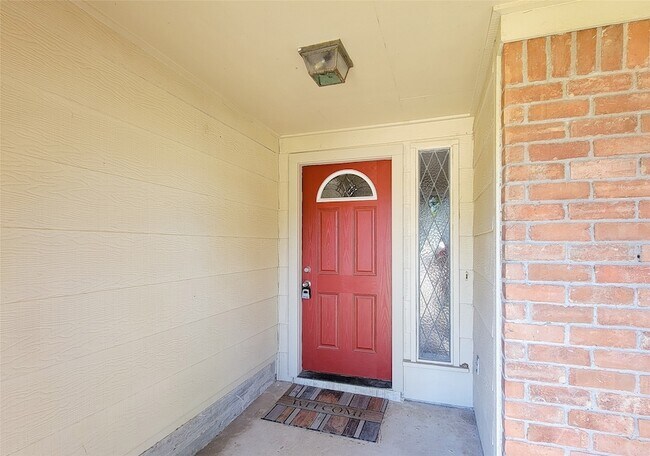 Building Photo - 6606 Brittany Park Ln