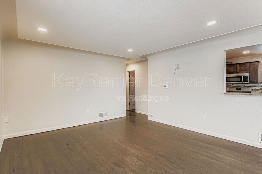 Building Photo - 3595 Grape St