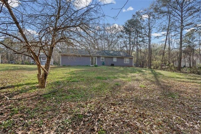 Building Photo - 120 Woodcrest Dr
