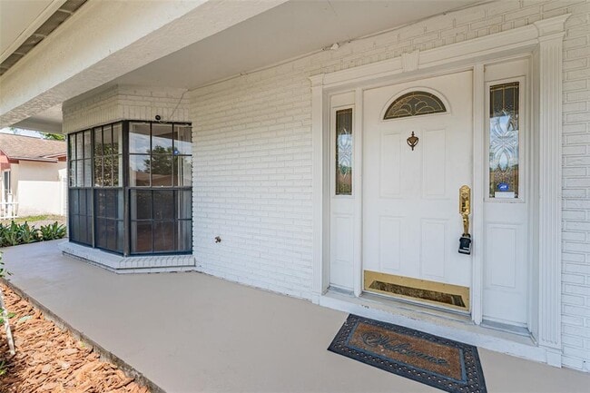 Building Photo - 16203 Fantasia Dr