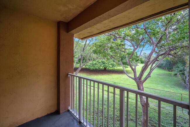 Building Photo - 6889 NW 173rd Dr