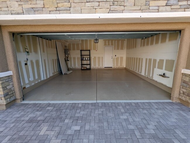 Building Photo - 11048 Prairie Grove Rd