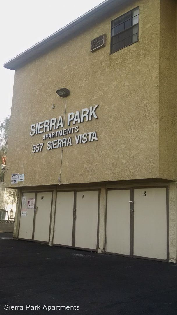 Building Photo - 557 Sierra Vista Dr