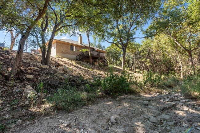 Building Photo - 7704 Plateau Cove