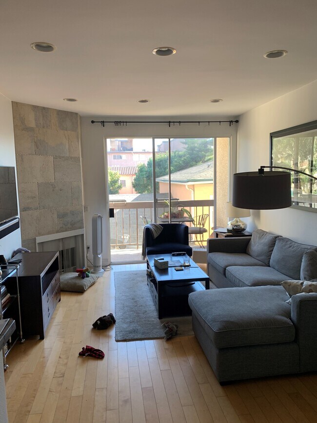 Balcony View - 2263 Fox Hills Dr