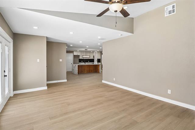 Building Photo - 10711 Cromwell Dr