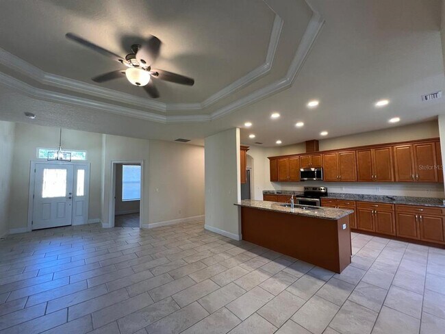 Building Photo - 6 Sea Shark Path