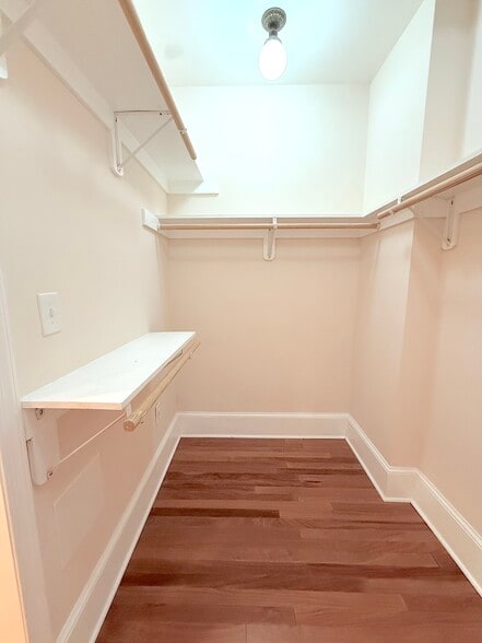 Building Photo - 301 M St NW