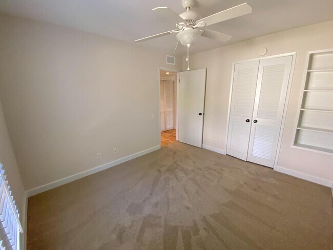 Building Photo - 22608 La Puebla