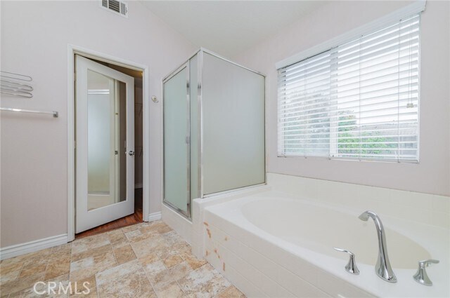 Building Photo - 14136 Visions Dr