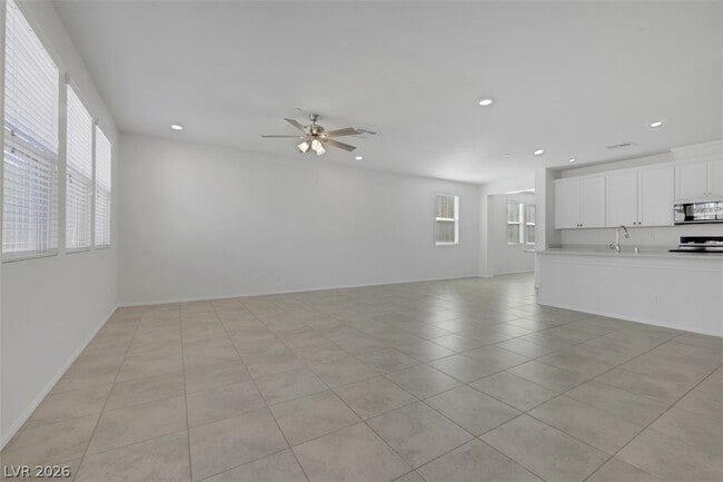 Building Photo - 2720 Alta Vista St