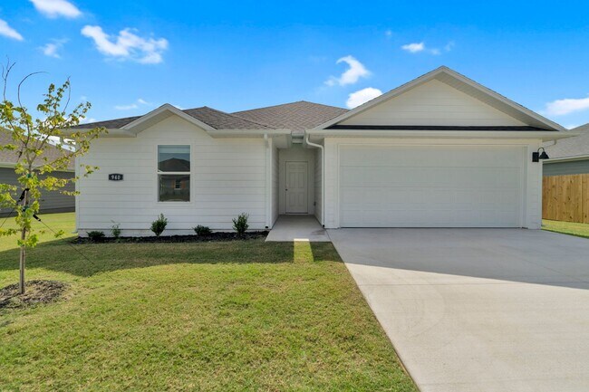 Building Photo - Brand-New 3 Bedroom Home in Prairie Grove! Move-in Ready!
