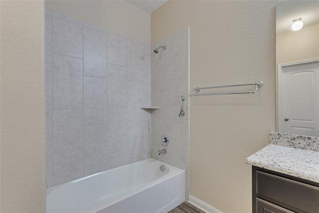 Building Photo - 1517 Hill Top Ct