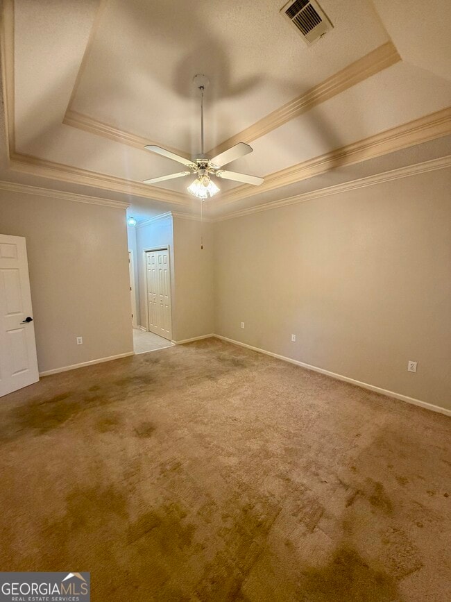 Building Photo - 213 Carrington Ln