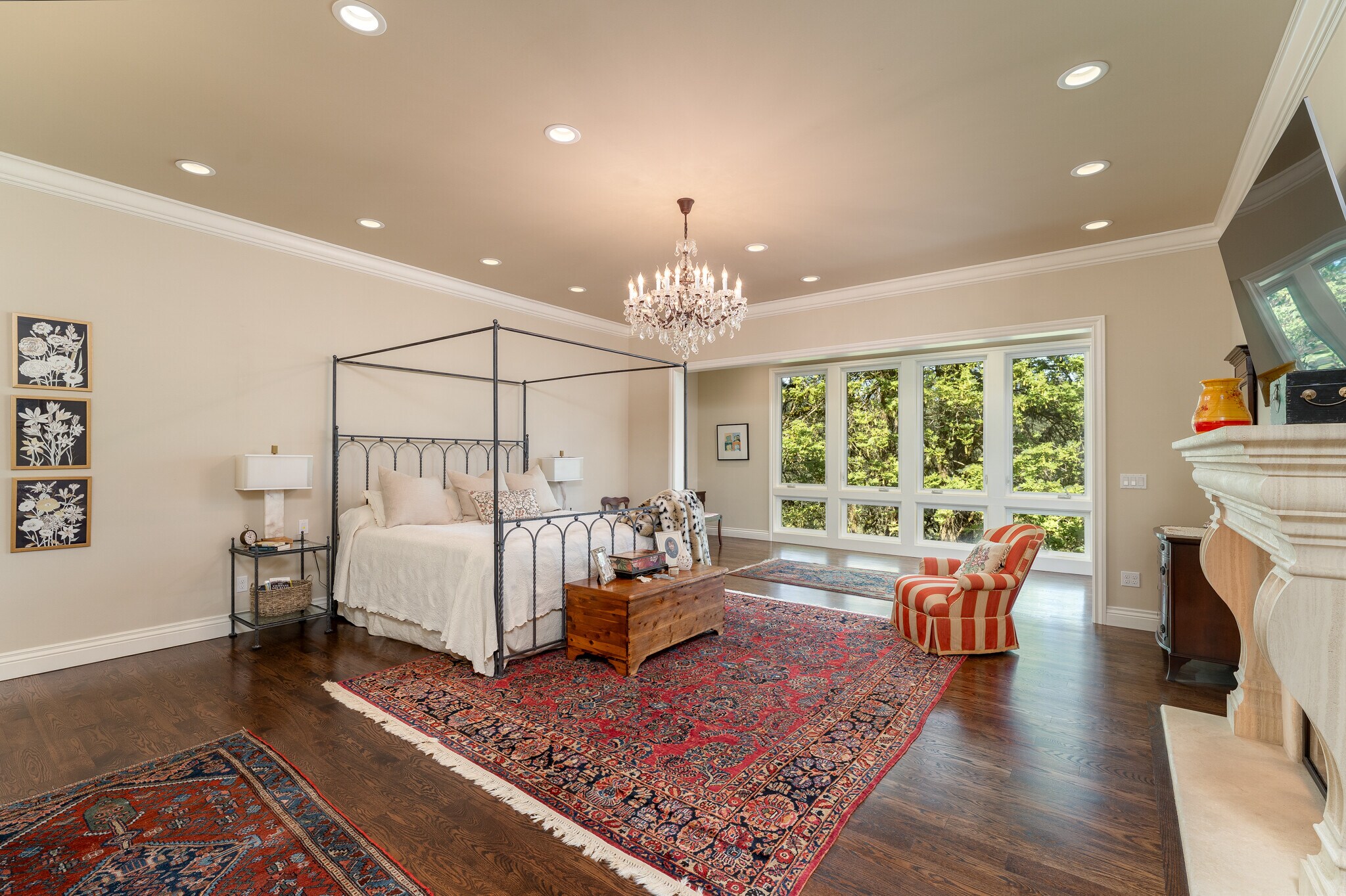 Building Photo - 2744 SW Sherwood Dr