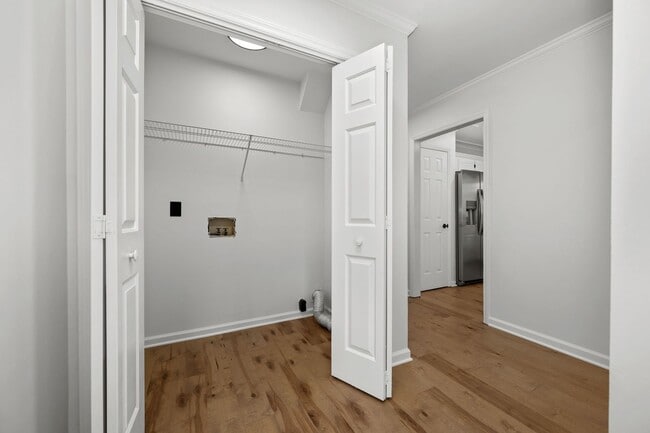 Building Photo - Black Fox Crossing Townhome