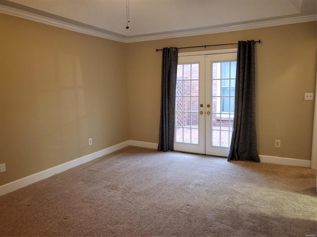 Building Photo - 1516 Charleton Dr