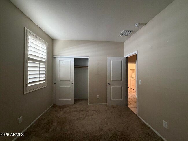 Building Photo - 10320 W Yuma St