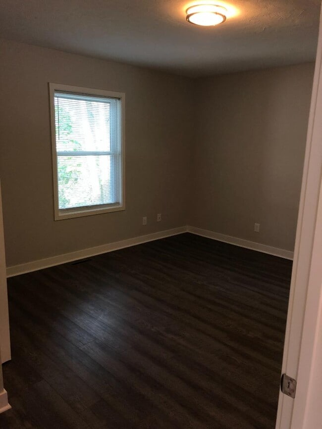 Building Photo - 1012 Jackson St NW