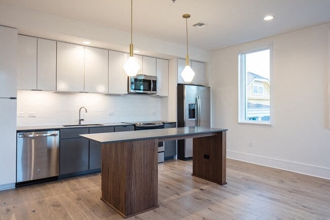 Floorplan - The Julian Apartments