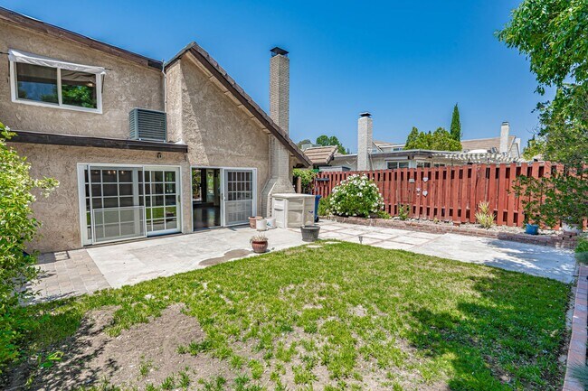 Building Photo - 27020 Rio Pecos Dr