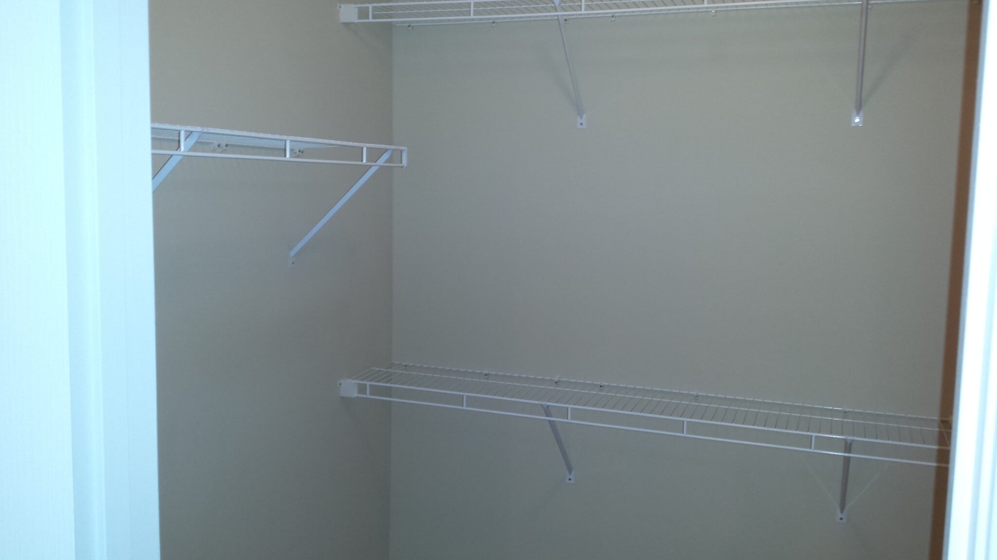 Walk in closet - 1080 Township Cir