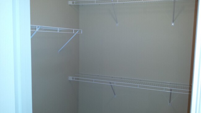 Walk in closet - 1080 Township Cir