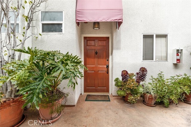 Building Photo - 14631 Dickens St