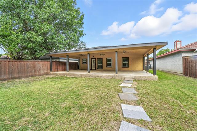 Building Photo - 3529 Alexandria Dr