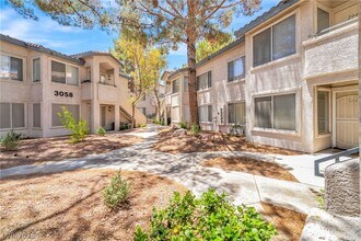 Building Photo - 3060 Tarpon