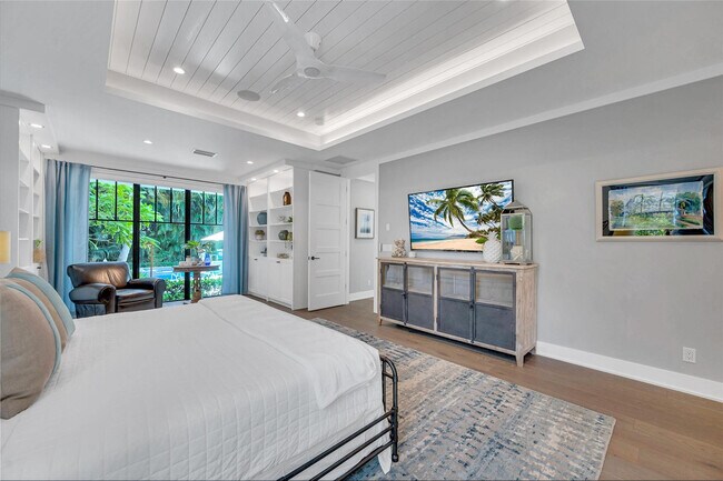 Building Photo - 450 N Swinton Ave