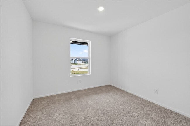 Building Photo - 216 Amy St