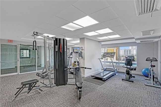 Building Photo - 1627 SW 37th Ave
