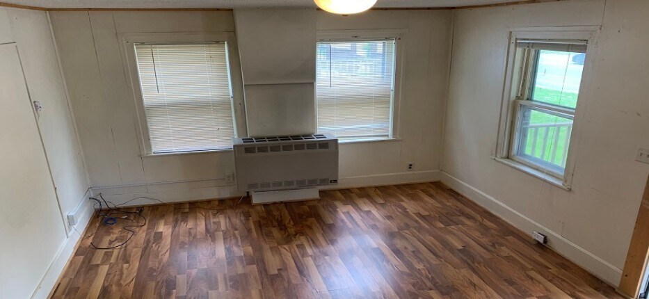 Building Photo - 740 Water St