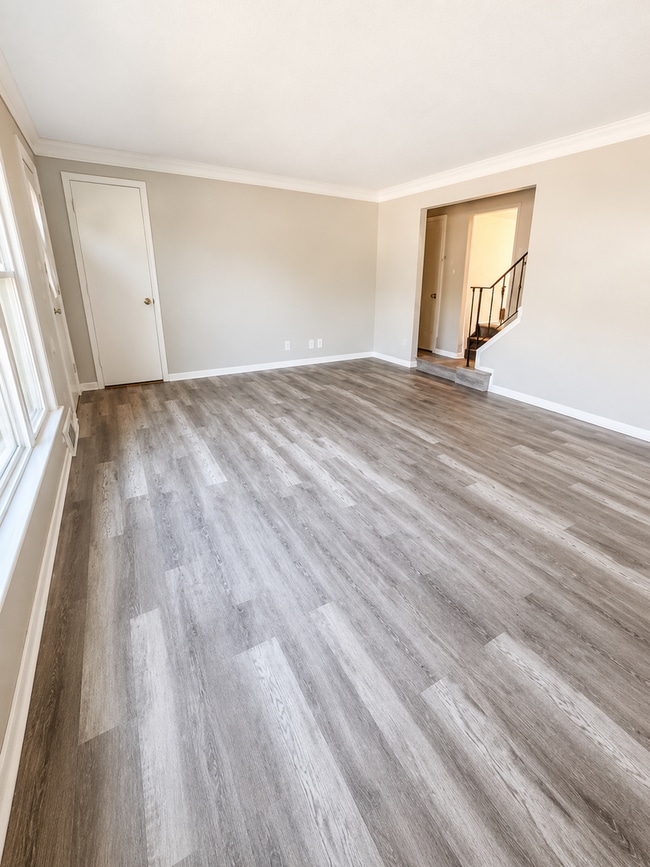 Building Photo - Charming 3BR Rental with Extra Living Space in Basement