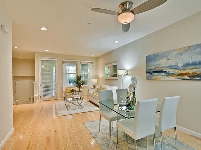 Building Photo - SAN JOSE-beautiful  townhome with tandem two car garage, newer construction