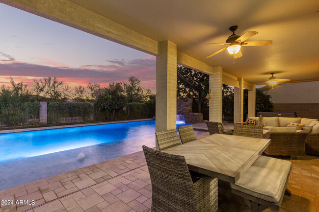 Building Photo - 20475 E Palomino Dr