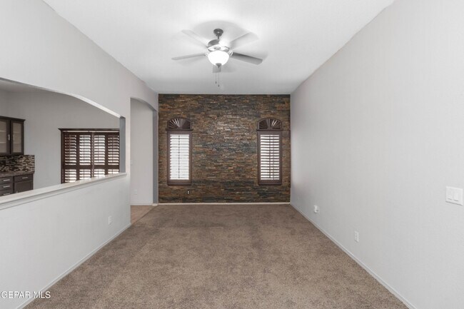 Building Photo - 12865 Little Misty Ln