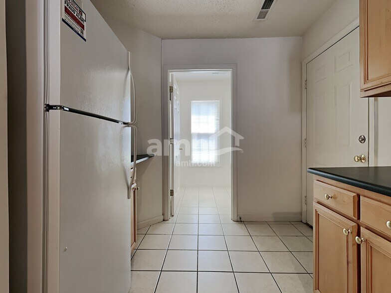 Building Photo - 181 Cameron Way Cir