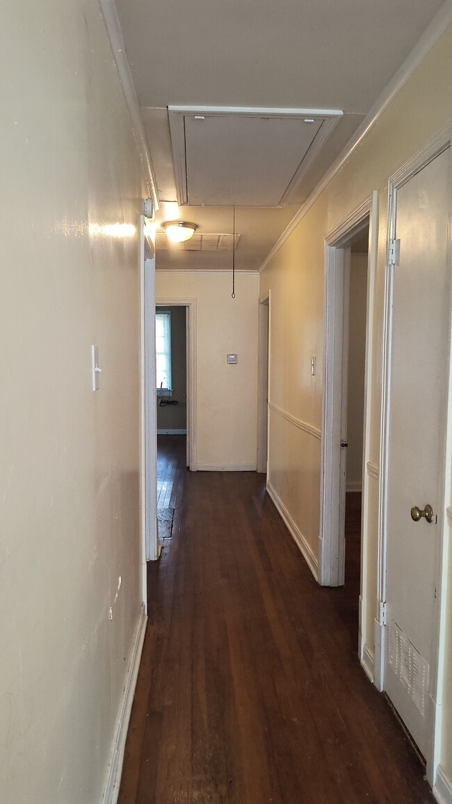 Building Photo - 418 Park Pl