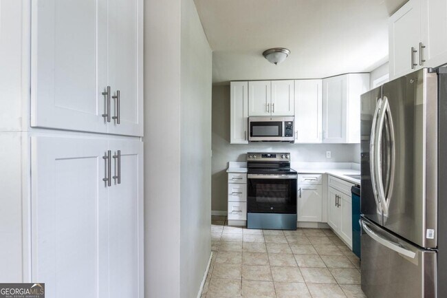 Building Photo - 3527 Bolfair Dr NW