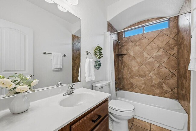 Building Photo - 2976 Agave Loop