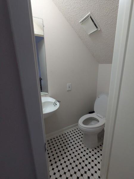 Building Photo - 505 Bellevue Pl