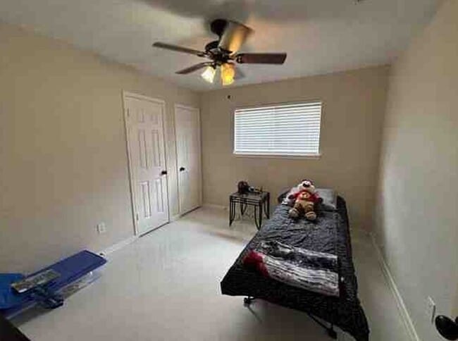 Building Photo - 21014 Carmel Valley Dr