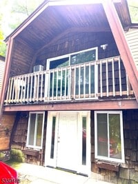 Building Photo - 233 A Lake Shore N