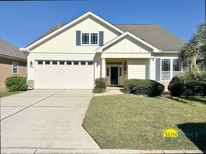 Building Photo - 3 Bedroom Home with Office in great Fort Walton community between Eglin and Hurlburt Field!