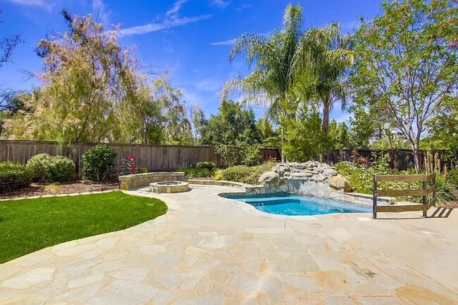 Building Photo - Wonderful 4 BR, 3 car w/ pool for rent in Alpine, CA